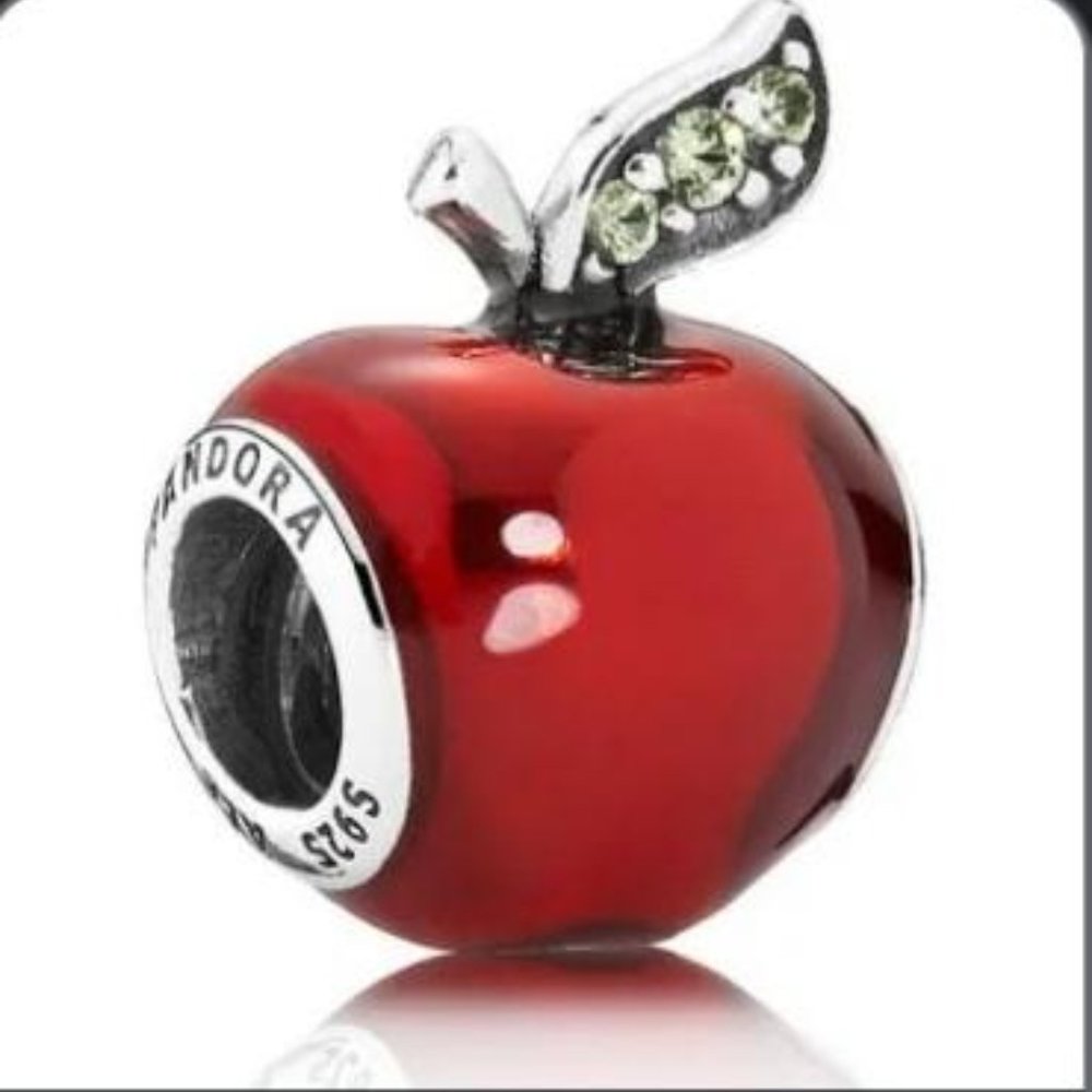 Pandora Disney Snow White's Apple Charm